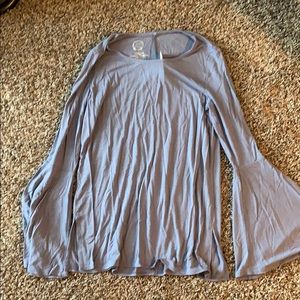 Bell sleeve top